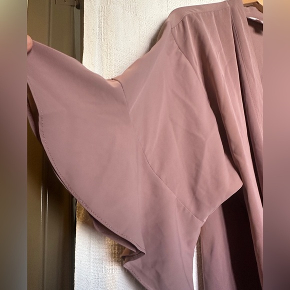 Birdy Grey Kenny Ruffle Satin Robe - Picture 10 of 10